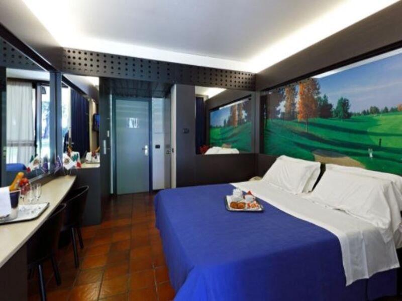 Hotel Pineta Busto Arsizio Kültér fotó