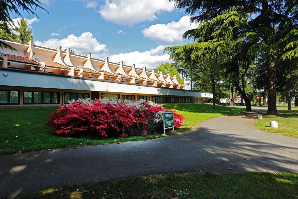 Hotel Pineta Busto Arsizio Kültér fotó